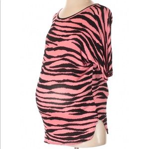 NEW Everly Grey Zebra Maternity Top Size XS